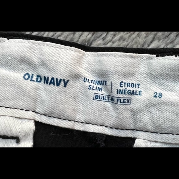 SIZE 28” Waist Teen/Young Man’s Black Cotton Shorts, Preloved - Picture 2 of 3